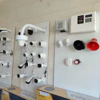 دوربین مداربسته و دزدگیر اماکن