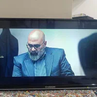 ۳ دستگاه ال سی دی ایکس ویژن ۳۲ اینج