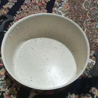 قابلمه تفلون بدون سر در حد نو