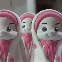 هدیه جشن تکلیف دختر چادری