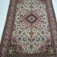 فرش دستبافت  دو زرع کاملا نو