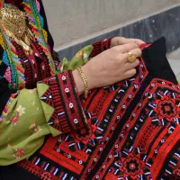خیاط لباس بلوچی و سورندوزی
