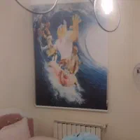 پرده اتاق کودک در حد نو فقد ۶ ماه  نصب شده