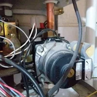 تعمیرات تخصصی پکیچ و برد الکترونیکی و فروش پکیچ|آبگرمکن، پکیج، شوفاژ|تبریز, |دیوار