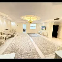 ۸۲ متری ۲خواب، نقاشی با آسانسور، بلوار ابوذر وحدت
