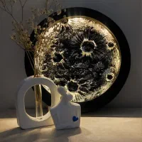 تابلو دیوار کوب ماه