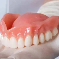 آموزش تکنسین لابراتواردندانسازی باارائه مدرک معتبر