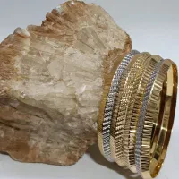 طلا دست دوم شیک و تمیز فقط ۲درصد|جواهرات|اصفهان, نقش جهان|دیوار