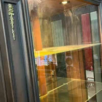 بوفه چوبی یا ویترین|بوفه، ویترین، کنسول|شاهین‌شهر, فیض|دیوار