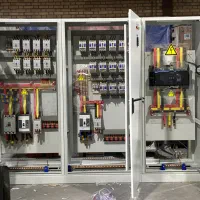 طراح وساخت مونتاژتابلوهای برق صنعتی