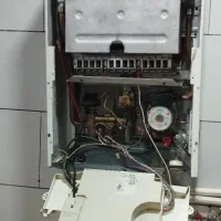 تعمیرات و نصب انواع پکیج و آبگرمکن های دیواری|آبگرمکن، پکیج، شوفاژ|بروجن, |دیوار