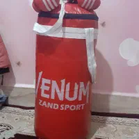 کیسه بوکس و دستکش بوکس پسرانه