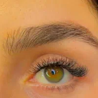 کاشت ناخن و مژه فقط 300