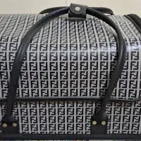 لوازم کاشت ناخن به همراه کیف حمل وسایل