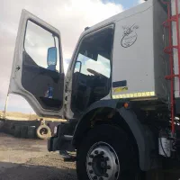 رنو ده چرخ ۲۷۰