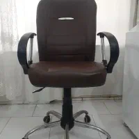 صندلی اداری جک دار(تنظیم ارتفاع)