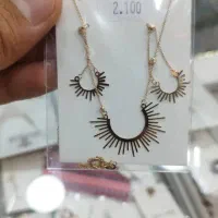 ست و نیم‌ست طلای 18 عیار با کمترین اجرت