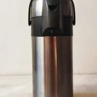 فلاسک استیل پمپی،تمام مشکی دسینی ۲.۵ لیتری