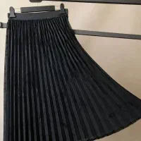 دامن پلیسه نو
