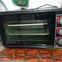 توستر در حد نو