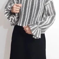 چند دست لباس|لباس|کوهدشت, |دیوار