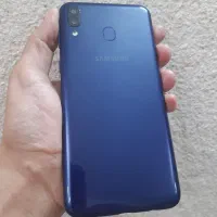 گوشی سامسونگ M20 حافظه 32 رم3 استثنایی