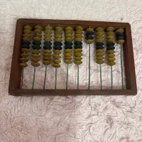 چرتکه قدیمی ۹۰ ساله