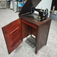 چرخ خیاطی قدیمی