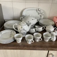 ظرف و ظروف اشپزخانه