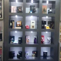 راهنمایی در مورد فرشنده خانم برای مغازه