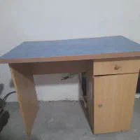میز کامپیوتر فقط ۶۰۰ تومان
