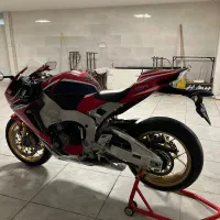 cbr 1000 sp2 2018هوندا|موتورسیکلت|تهران,  امام زاده قاسم (نیاوران)|دیوار