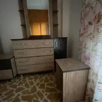 میز و آینه آرایش ۴ کشو سالم بدون خط و خش|تخت و سرویس خواب|رودسر, |دیوار