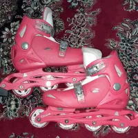 اسکیت در حد نو سایز ۳۶ تا ۳۹