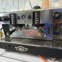 آسیاب و قهوه ساز تمیز