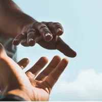 جابجایی مسافر برای نیازمند رایگان