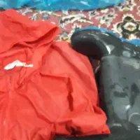 بادگیروچکمهس|لباس|رشت, رودباری|دیوار