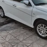 دنا پلاس سانروف دار|خودرو سواری و وانت|قرچک, میرزائی شمالی|دیوار