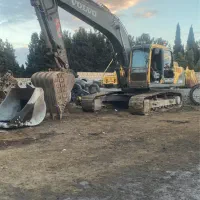 بیل ولو ۲۱۰ مدل ۲۰۰۶ خیلی کم کار