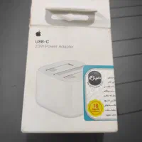 آدابتور ۲۰ وات اپل