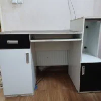 میز کامپیوتر وتحریر