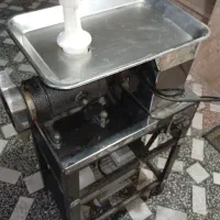 چرخ گوشت ۳۲ دهنه متحرک تسمه ای بادینام دو اسب بخار