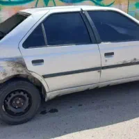 پژو 405 مدل 87 تصادفی