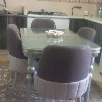 میز ناهارخوری