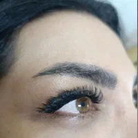 کاشت مژه و میکاپ محفلی با کرلی باز فقط هزینه مواد