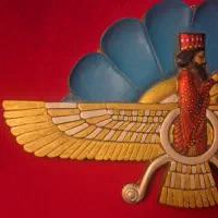 مجسمه یا تندیس دیوارکوب دستساز مدل فروهر هخامنشی|مجسمه، تندیس، ماکت|تهران, نجات اللهی|دیوار