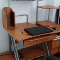 میز کامپیوتر و صندلی