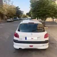 پژو ۲۰۶ تیپ ۳