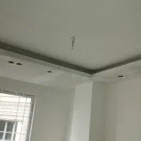 کارگر نقاشی ساختمان