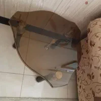 میزوسط همراه یک عددپامبلی|مبلمان خانگی و میز عسلی|آستارا, |دیوار